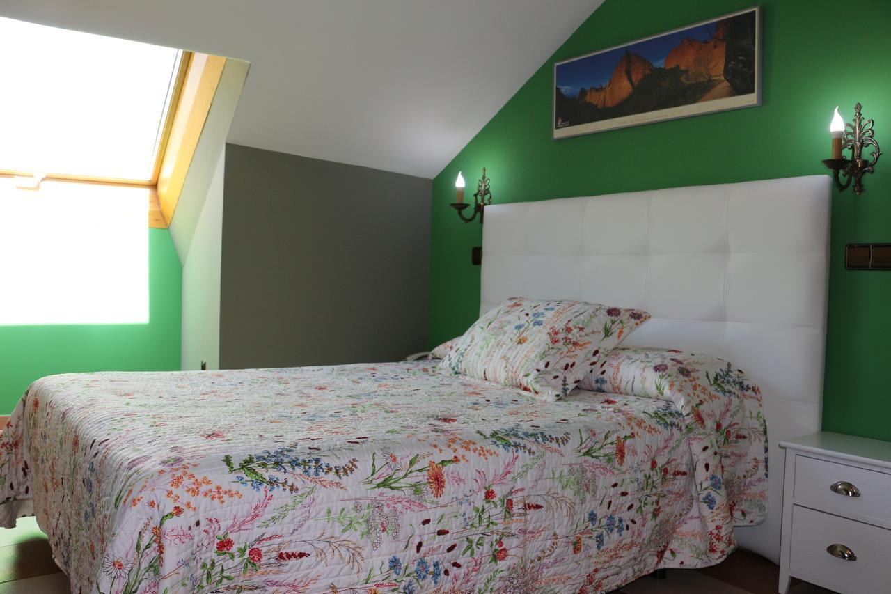 Hostal Don Jaime II Segovia Ngoại thất bức ảnh